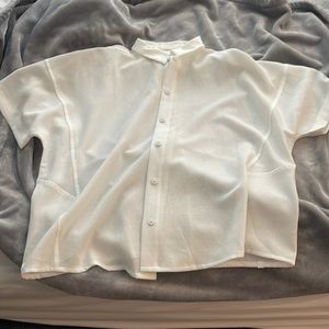 Lulu lemon women’s white button up shirt